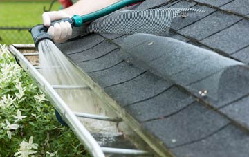 Hightown Green gutter cleaning costs
